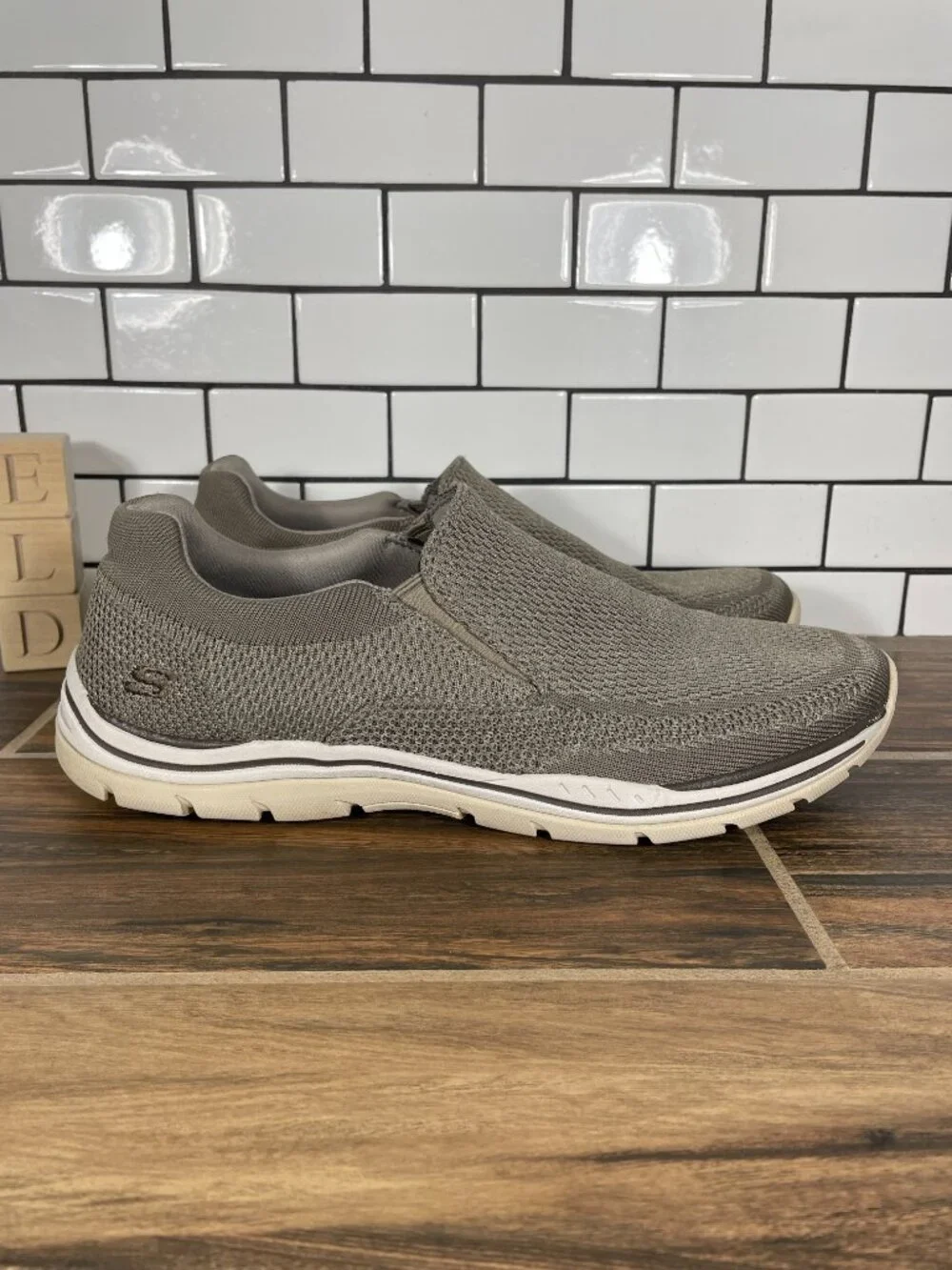 Skechers Expected Gomel Shoes Mens Size 13 Taupe Relaxed Fit Slip On Loafer